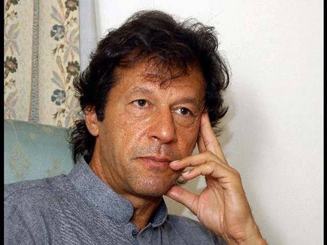 تحریک انصاف کے چیئرمین عمران خان نے کہاہے کہ آصف علی زرداری اورنوازشریف نے اقتدارکیلئے میچ فکس کیاہوا ہے