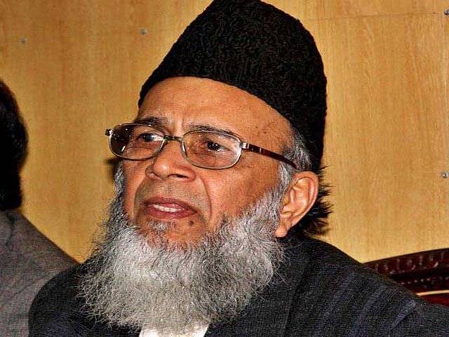 امیر جماعت اسلامی سید منور حسن نے کہا ہے کہ سیلاب سے نقصان کی ذمہ دارمرکزی اورصوبائی حکومتیں ہیں ،جنھوں نے سیلاب کی بروقت اطلاع کے باوجود لوگوں کو بچانے کے لیے مناسب اقدامات نہیں کے ۔