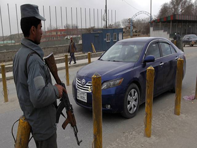 جنوبی افغانستان میں چیک پوسٹ پرشدت پسندوں کے حملے کے نتیجے میں دس افغان فوجی ہلاک ہوگئے۔