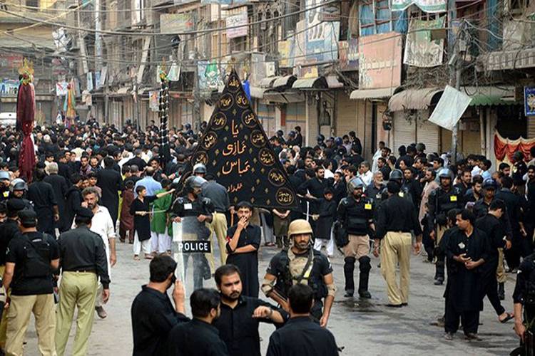 یوم عاشور: شہدائے کربلا کو خراج عقیدت، ملک بھر میں جلوس،ملک بھر میں سکیورٹی کے سخت انتظامات، موبائل سروس بند