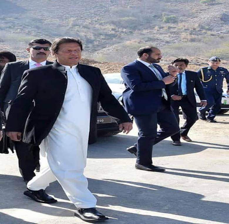 وزیراعظم عمران خان آج1 روزہ دورےپرپشاورپہنچیں گے