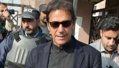 عمران خان کی گرفتاری کیلئے اعلیٰ افسران نے سر جوڑ لیے