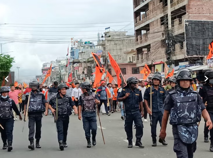 نیپال : ہندو نوجوان کی مسلمانوں کیخلاف اشتعال انگیز پوسٹ پر شدید کشیدگی، کرفیو نافذ