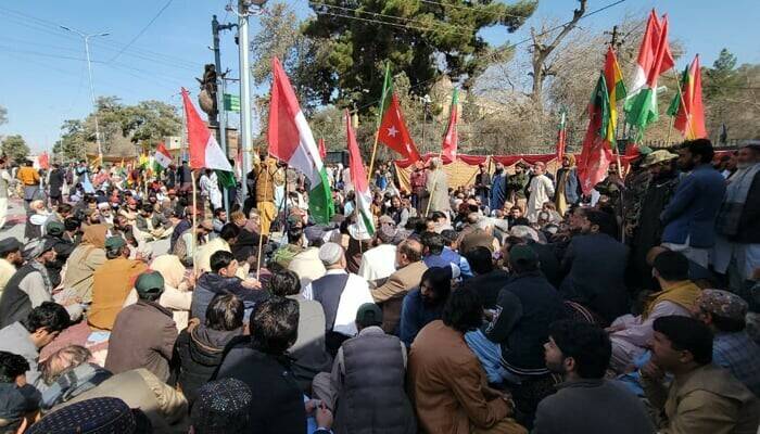 مبینہ انتخابی دھاندلی، بلوچستان میں 4 جماعتی اتحاد کی پہیہ جام ہڑتال جاری