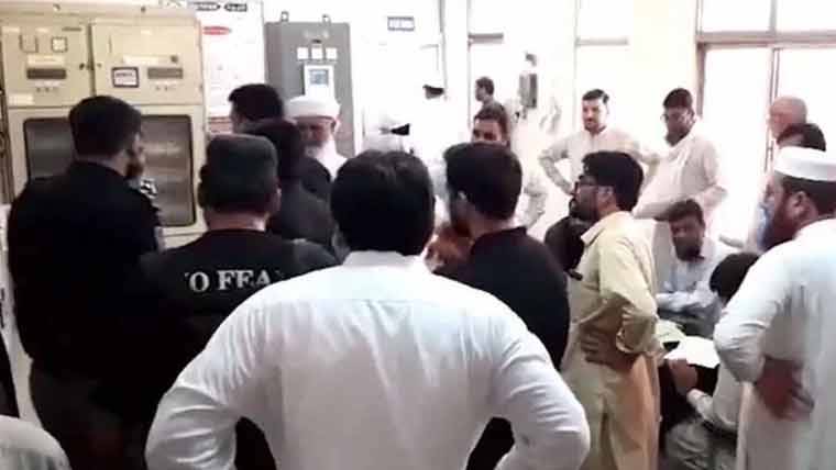 پشاور: گرڈ سٹیشن سے بجلی بحال کرنے پر تھانہ رحمان بابا میں ایف آئی آر درج