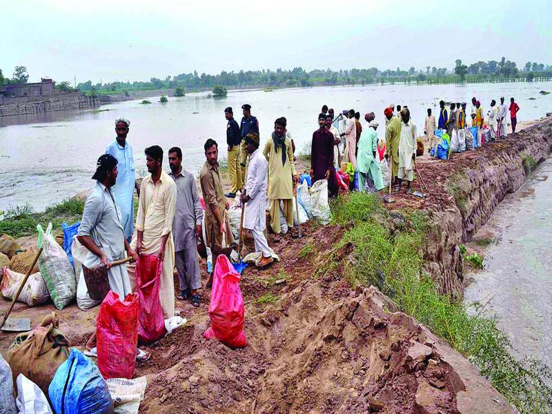 بارشوں‘ سیلاب سے تباہی جاری ‘2 بچوں سمیت مزید 12 افراد جاں بحق 