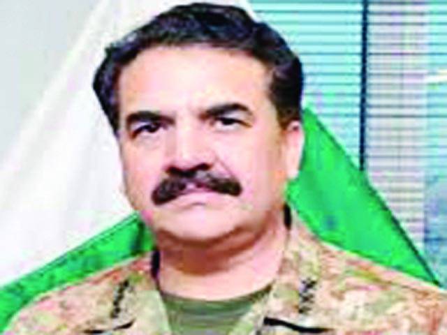 انٹر سروسز انٹیلی جنس ہیڈ کوارٹرز کا دورہ : ملکی دفاع کے لئے آئی ایس آئی کی قربانیوں کو سراہتے ہیں: آرمی چیف 