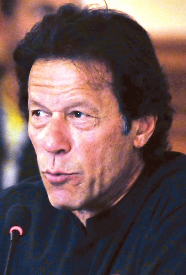  اقتصادی راہداری کا روٹ بدلا تو پنجاب کیخلاف نفرتیں بڑھیں گی: عمران ‘پشاور میں تحریک انصاف اور پیپلز پارٹی کے کارکن گتھم گتھا ہوگئے