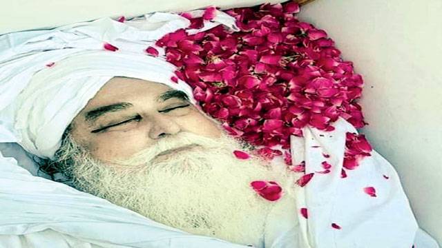 سجادہ نشین چورہ شریف پیر سید محمد کبیر علی شاہ انتقال کر گئے