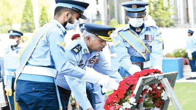 مسلح افواج دشمن کو عبرتناک شکست دینے کی اہلیت رکھتی ہے: ایئرچیف مارشل