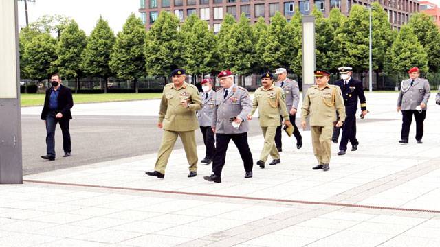 جرمنی کیساتھ دفاعی تعاون سے علاقائی سیکورٹی پر مثبت اثرات ہو نگے: جنرل باجوہ