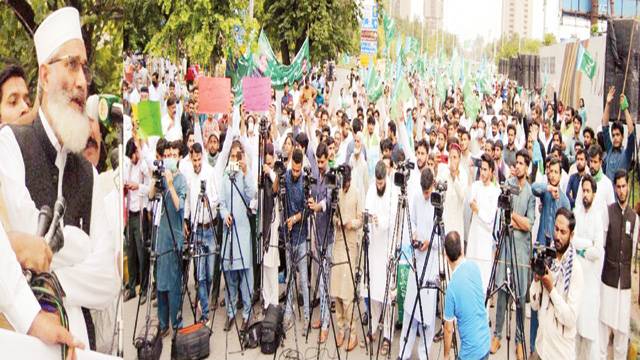 حکومت نے ہر خرابی کی ذمہ داری پچھلی حکومتوں پر ڈال دی‘ حالات مزید بدتر‘ سراج الحق