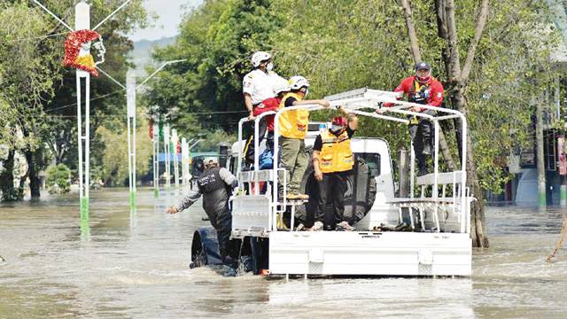 میکسیکوسٹی: ہسپتال میں سیلابی پانی داخل ہونے سے کرونا کے 17 مریض ہلاک