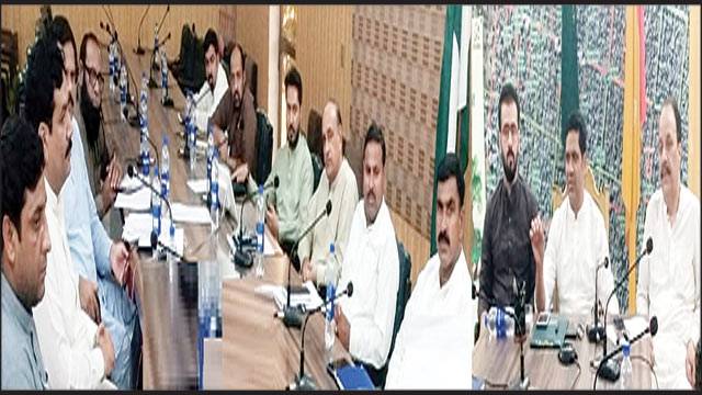 ڈیرہ :325 گرانفروشوں کیخلاف کارروائیاں ٗ خلاف ورزی پر 1 گرفتار ٗ جرمانے