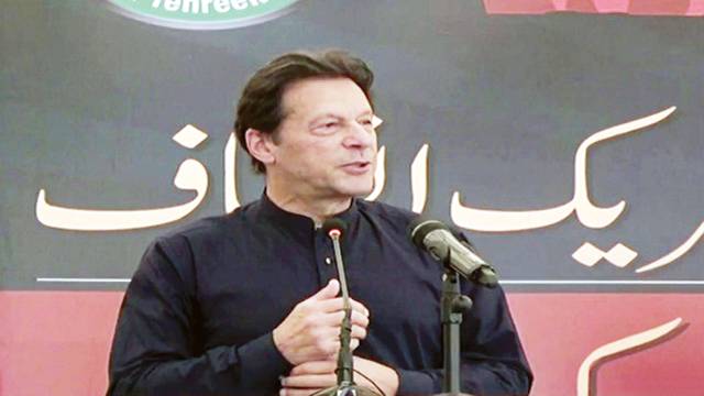 تحریک انصاف کے بلا مقا بلہ چیئر مین منتخب، سپریم کورٹ فیصلے کے بعد بڑا احتجاج کریں گے : عمران 