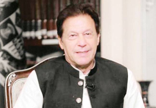 حکومت تباہی پرتلی ہے، عوام پرسوں چیف جسٹس سے یکجہتی کیلئے نکلیں : عمران