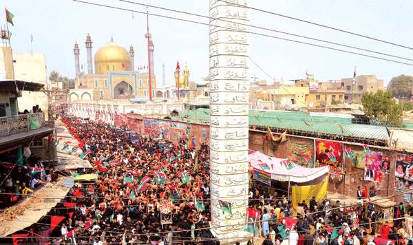 سیہون میں صوفی بزرگ لعل شہباز قلندر کے عرس کی تقریبات کا آغاز