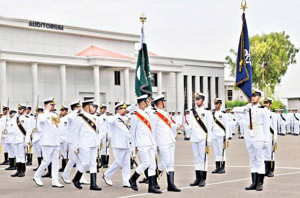 مسلح افواج مادر وطن کی حفاظت کیلئے دہشتگردی سے نمٹنے کی بھرپور صلاحیت رکھتی ہیں: چیف آف نیول سٹاف