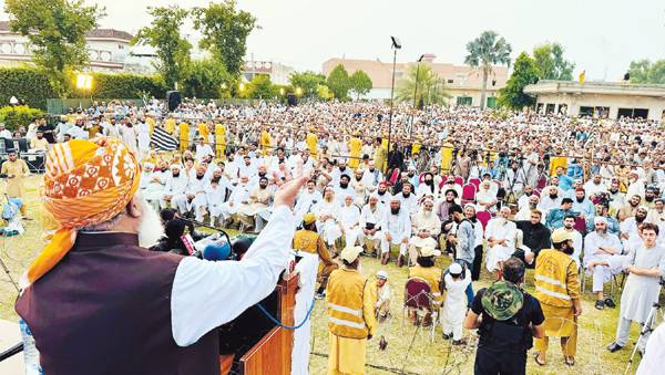 چین نے امداد کو سیاسی استحکام سے مشروط کیا، حکمران ملک آگے لیکر جانے میں ناکام رہے: فضل الرحمن